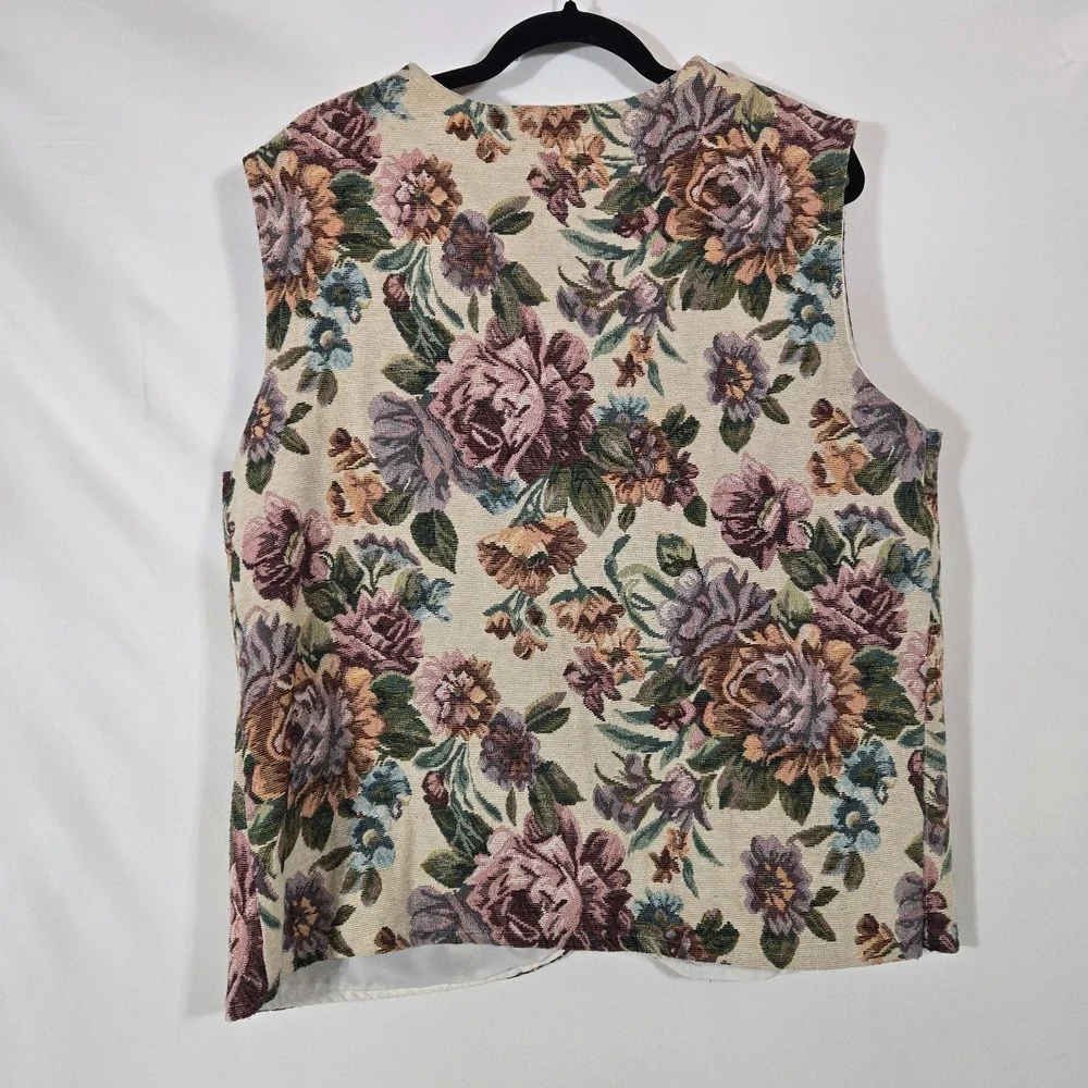 Vintage Tapestry Vest Charm Buttons Artsy Boho Cottage Core Chic | Women's Large